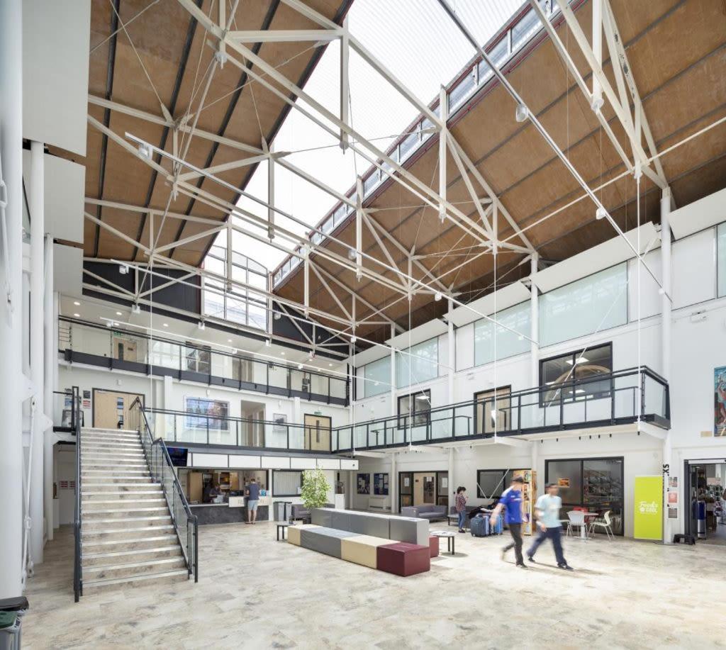 Pittville Student Village In Cheltenham Exterior photo