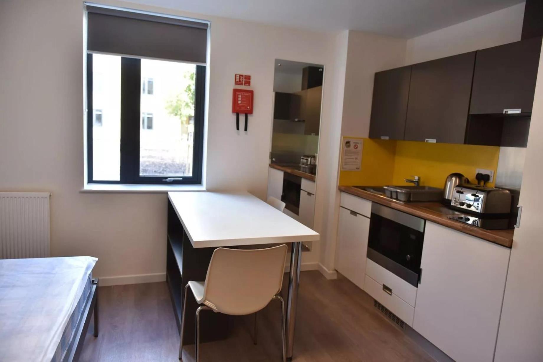 Pittville Student Village In Cheltenham Exterior photo