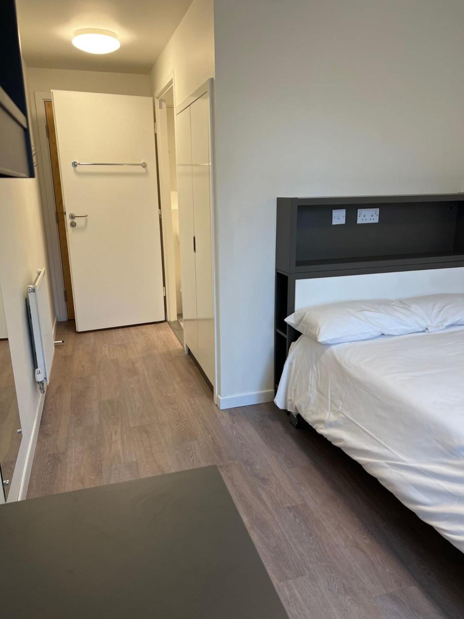Pittville Student Village In Cheltenham Exterior photo